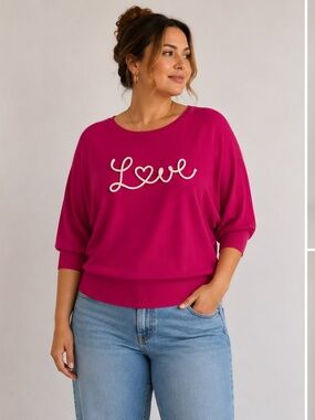 Love Scarlett 2X Plus Size Hot Pink Batwing Sweater Love Applique Top